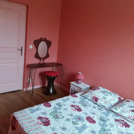 Les De La Planchette Hébergement de vacances