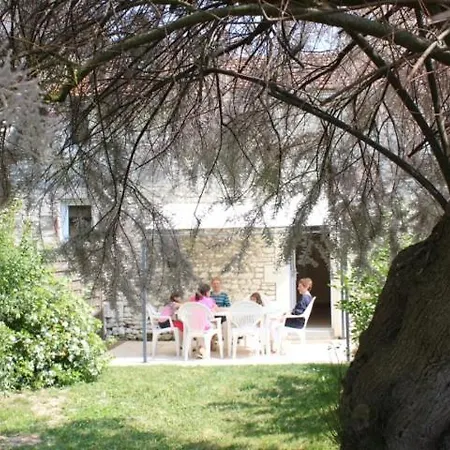 Les De La Planchette