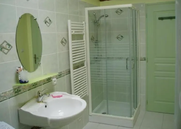 Les De La Planchette * Saint-Gervais-les-Trois-Clochers