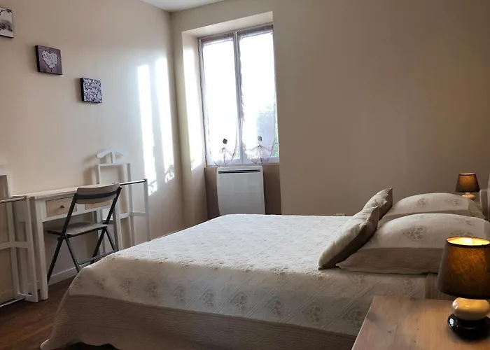 Les De La Planchette بيت للعطل *